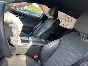 Mercedes-Benz C220 d Aut. AMG Sport/Night-Paket, Design Magno