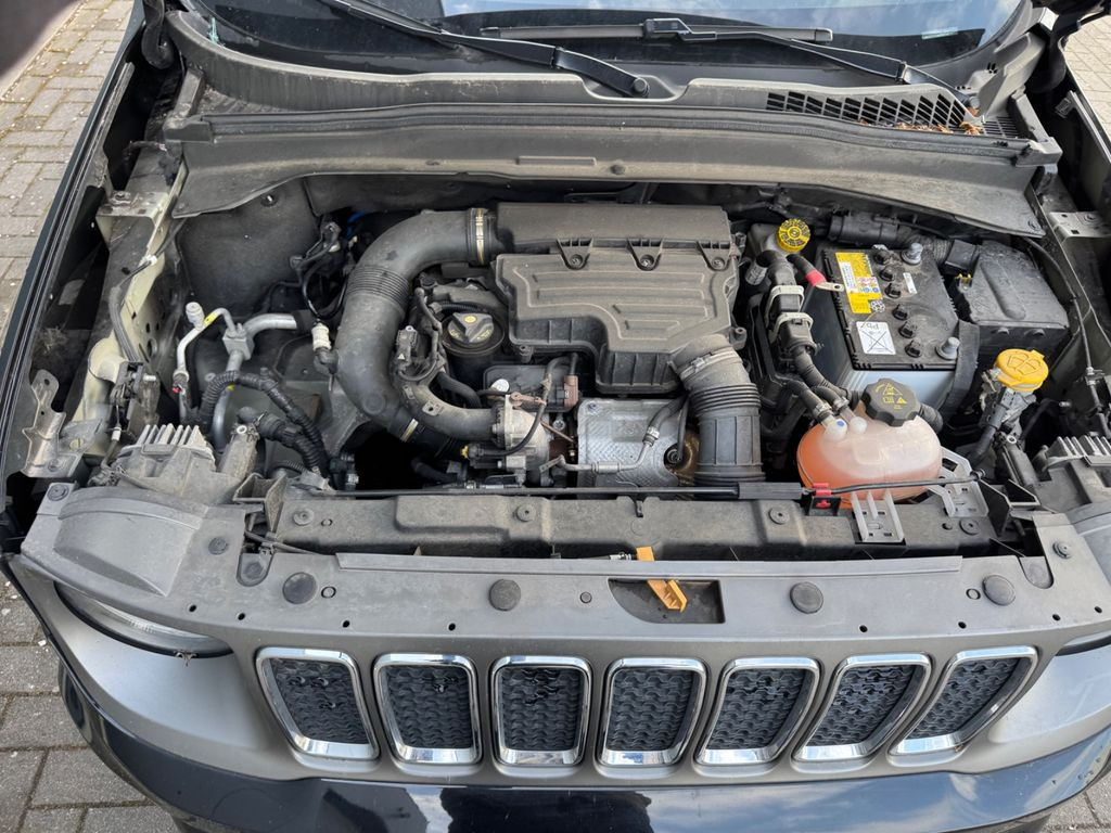 Jeep Renegade Limited Facelift model 88KW