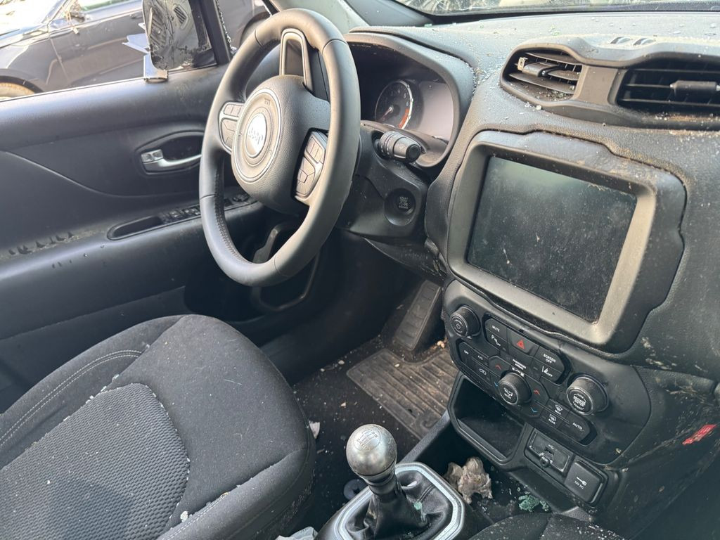 Jeep Renegade Limited Facelift model 88KW