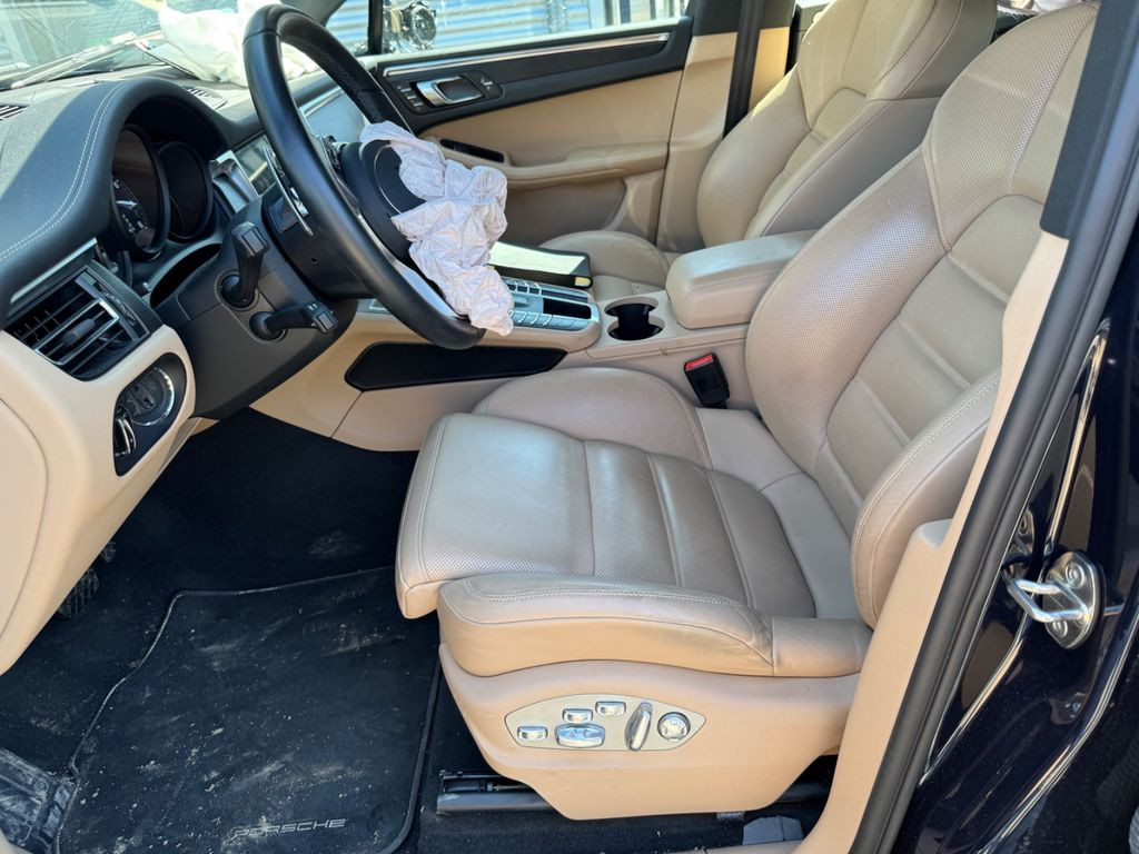 Porsche Macan GTS 2.9L 280KW