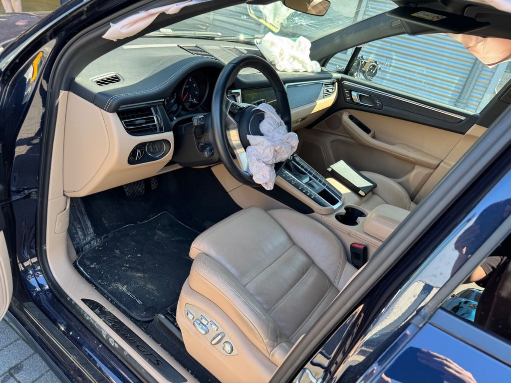Porsche Macan GTS 2.9L 280KW