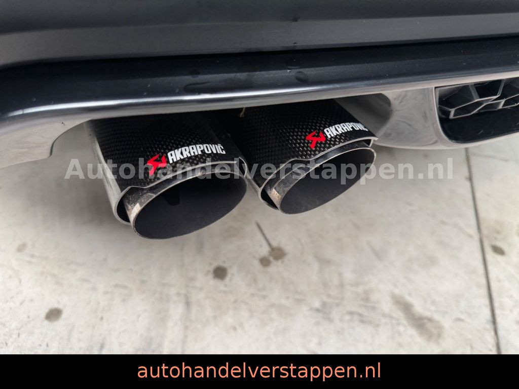 BMW X6 M 423KW Akrapovic Carbon Harman