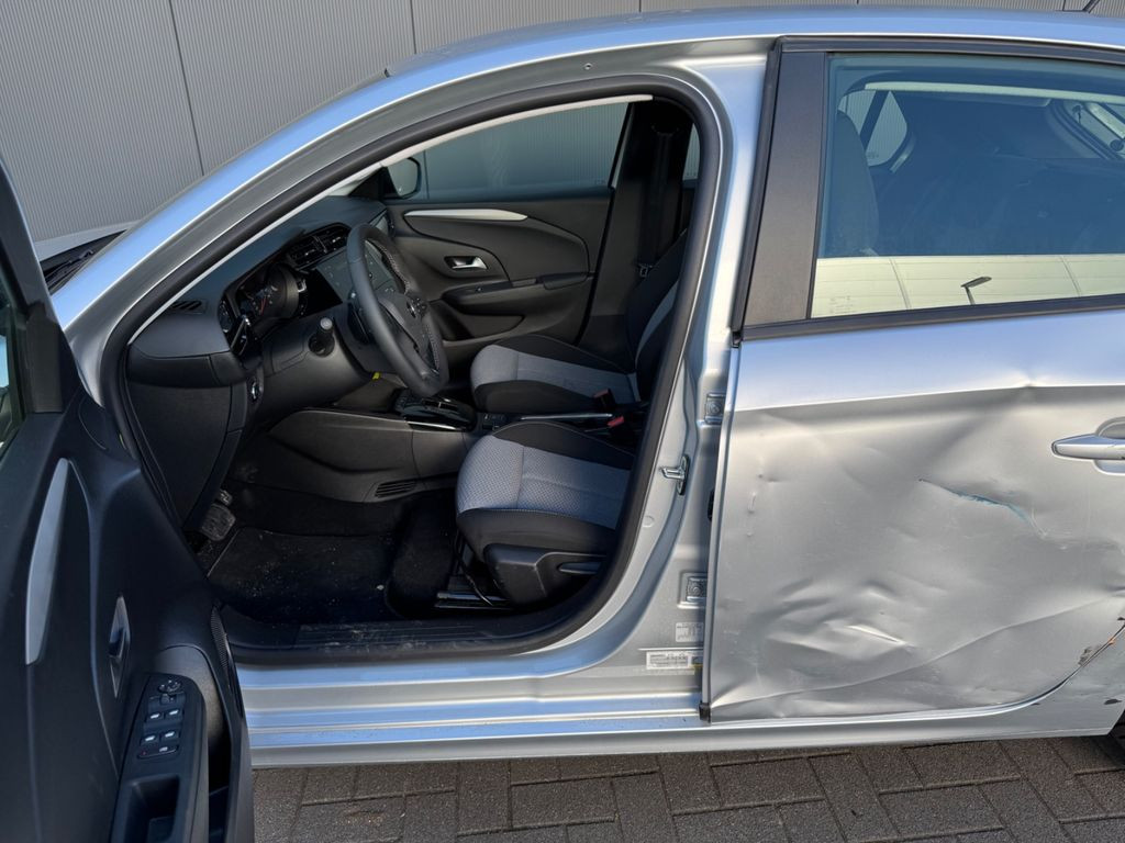 Opel Corsa F 1,2Turbo 100 GS eDTC