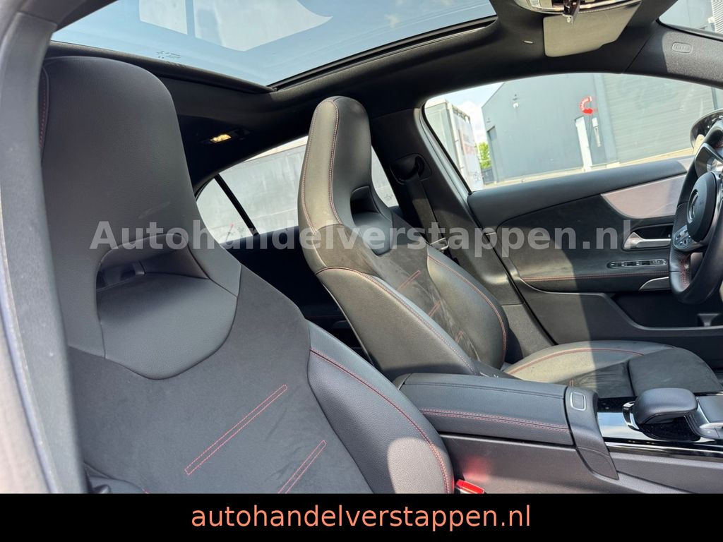 Mercedes-Benz A 250 e Hybrid AMG Sport Pano Burm Memory
