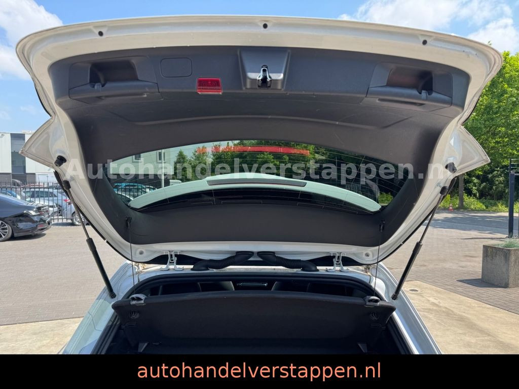 Mercedes-Benz A 250 e Hybrid AMG Sport Pano Burm Memory