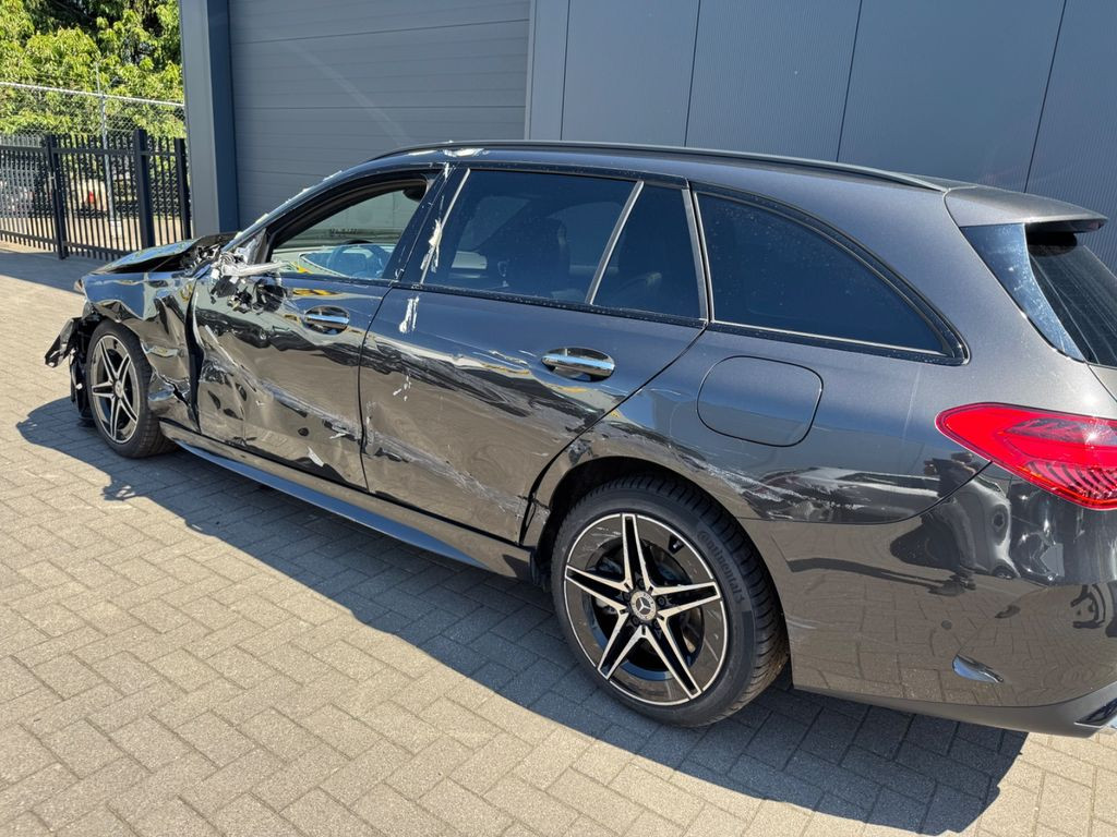 Mercedes-Benz C 300 e AMG Sport Pano Burm Hud Leder