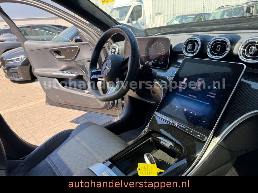 Mercedes-Benz C 300 e AMG Sport Pano Burm Hud Leder