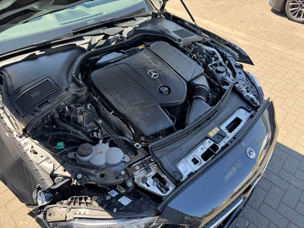 Mercedes-Benz C 300 e AMG Sport Pano Burm Hud Leder