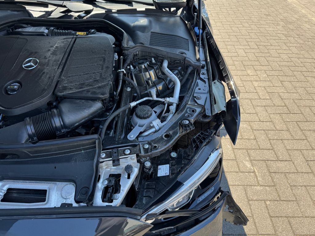 Mercedes-Benz C 300 e AMG Sport Pano Burm Hud Leder