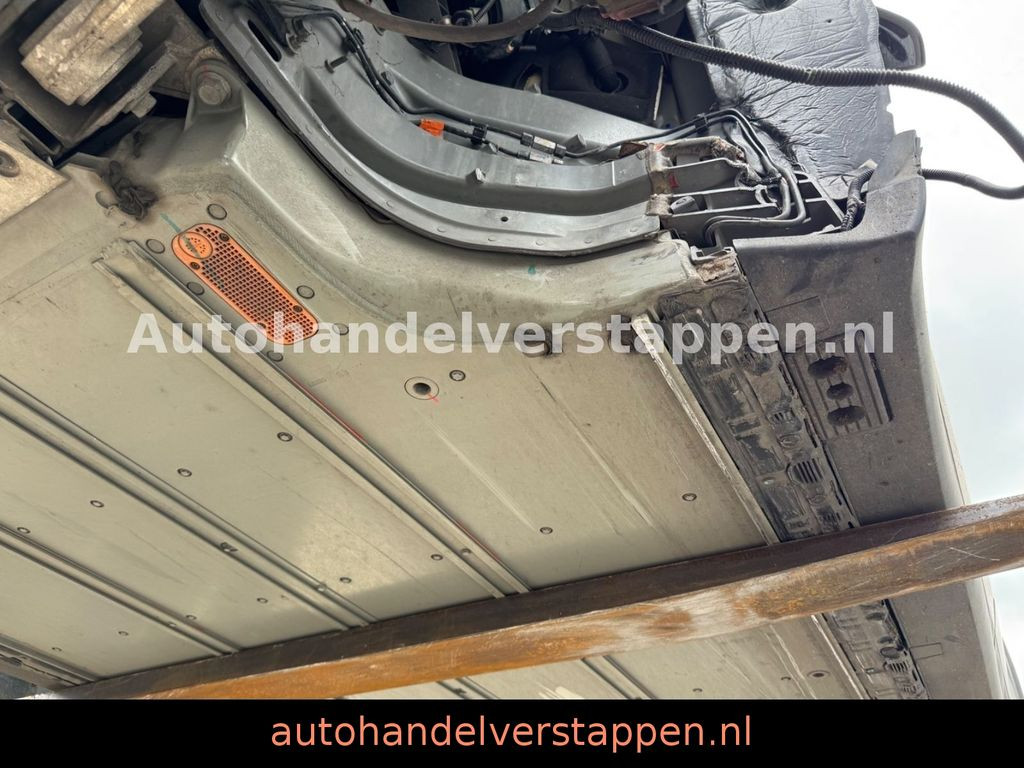 Tesla Model X 90d AWD Autopilot Full-Options list