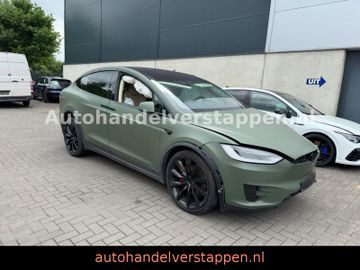Tesla Model X 90d AWD Autopilot Full-Options list