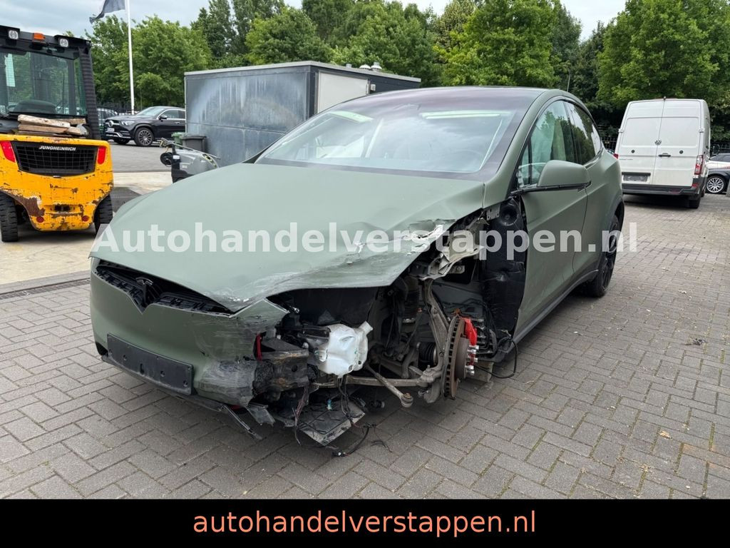 Tesla Model X 90d AWD Autopilot Full-Options list