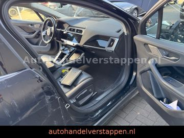 Jaguar I-Pace 400 AWD SE 90KWH Navi/Leder/LED/CAM