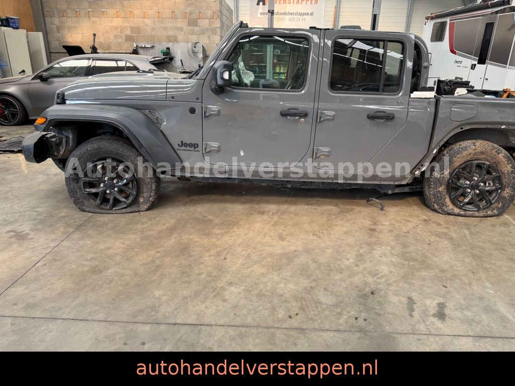 Jeep Gladiator 3.0L 195KW Sport 4WD