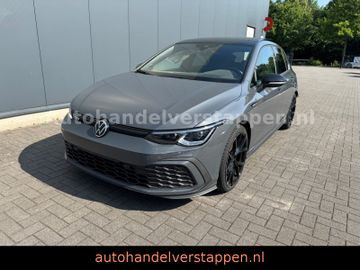Volkswagen Golf VIII Lim. GTD 200PS Pano Black Style Harman