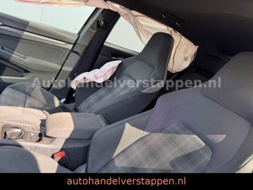 Volkswagen Golf VIII Lim. GTD 200PS Pano Black Style Harman