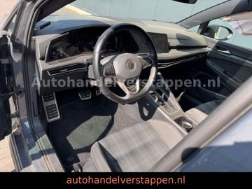Volkswagen Golf VIII Lim. GTD 200PS Pano Black Style Harman