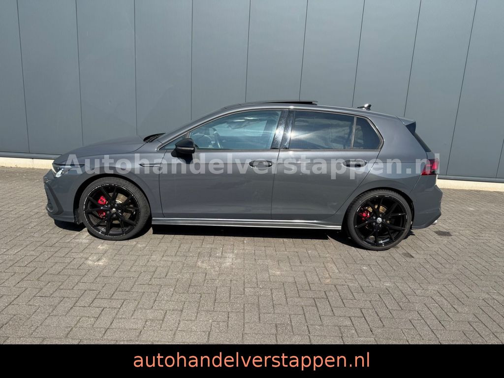 Volkswagen Golf VIII Lim. GTD 200PS Pano Black Style Harman