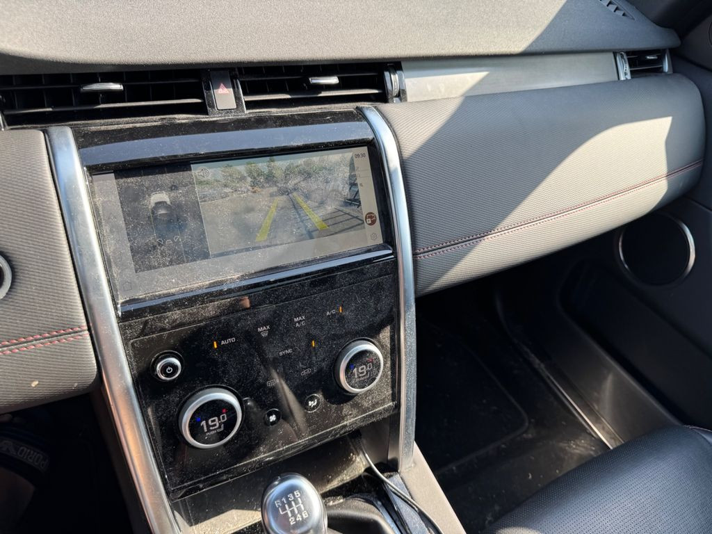 Land Rover Discovery Sport R-Dynamic S Leder Navi Panorama