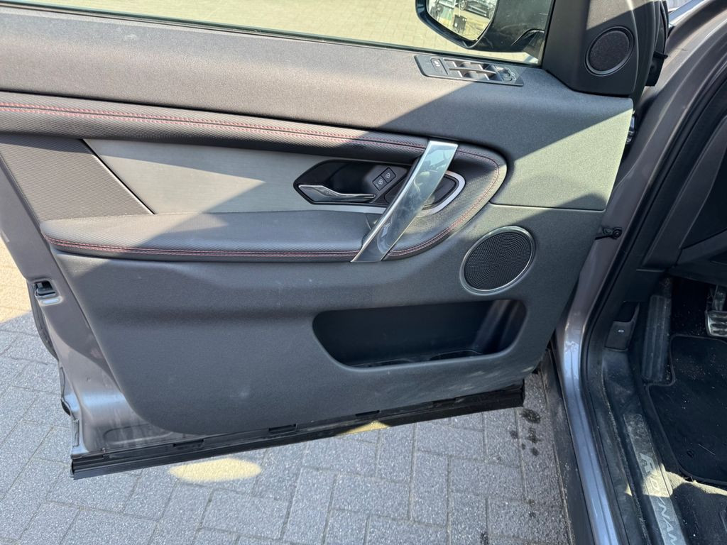 Land Rover Discovery Sport R-Dynamic S Leder Navi Panorama