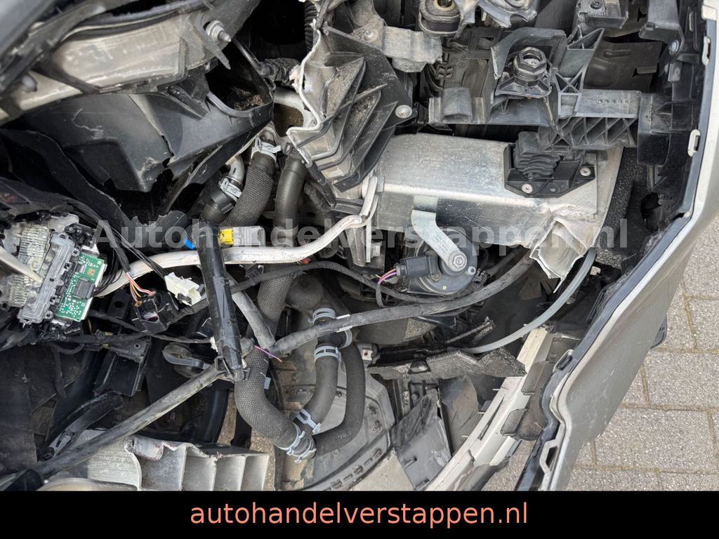 Audi A6 Avant 55 TFSI e Quattro Sport S-Line