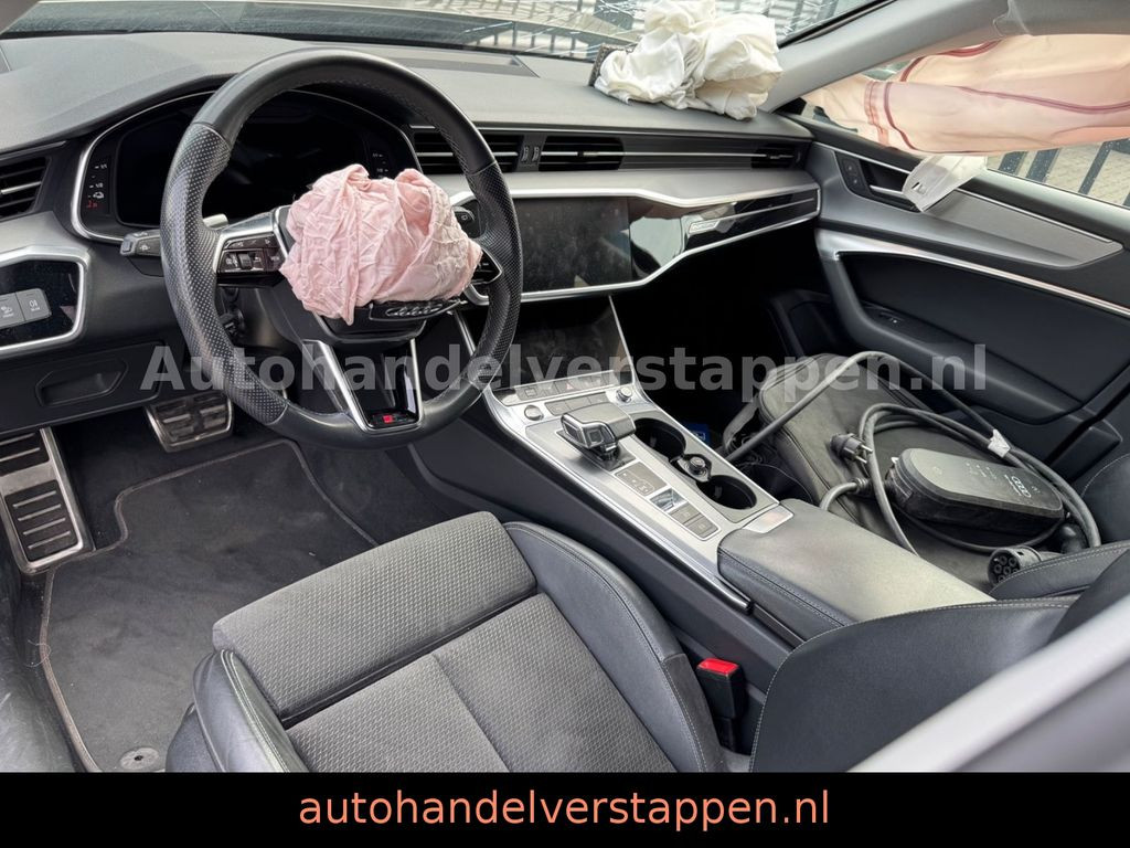 Audi A6 Avant 55 TFSI e Quattro Sport S-Line