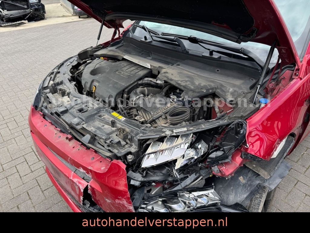 Land Rover Discovery Sport D165 R-Dynamic S AWD Panorama