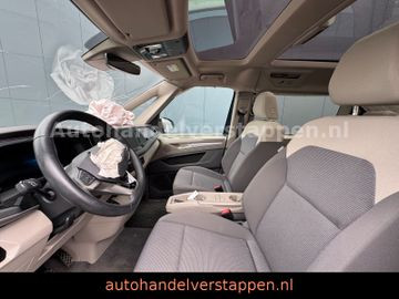 Volkswagen T7 Multivan DSG LANG Pano ACC LED 7-Sitzer