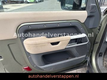 Land Rover Defender 90 P400 First Edition Run Roof