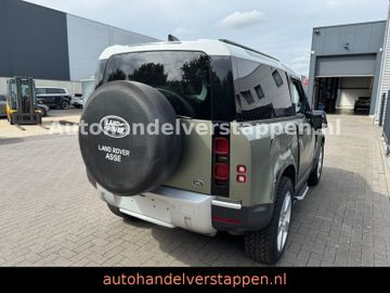 Land Rover Defender 90 P400 First Edition Run Roof