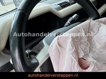 Land Rover Defender 90 P400 First Edition Run Roof