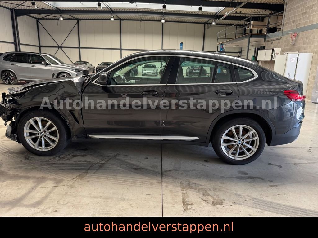 BMW X4 xDrive 20 d Advantage 140KW Pano Leder Navi