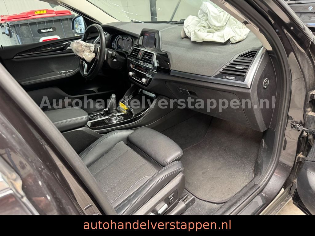 BMW X4 xDrive 20 d Advantage 140KW Pano Leder Navi