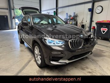 BMW X4 xDrive 20 d Advantage 140KW Pano Leder Navi