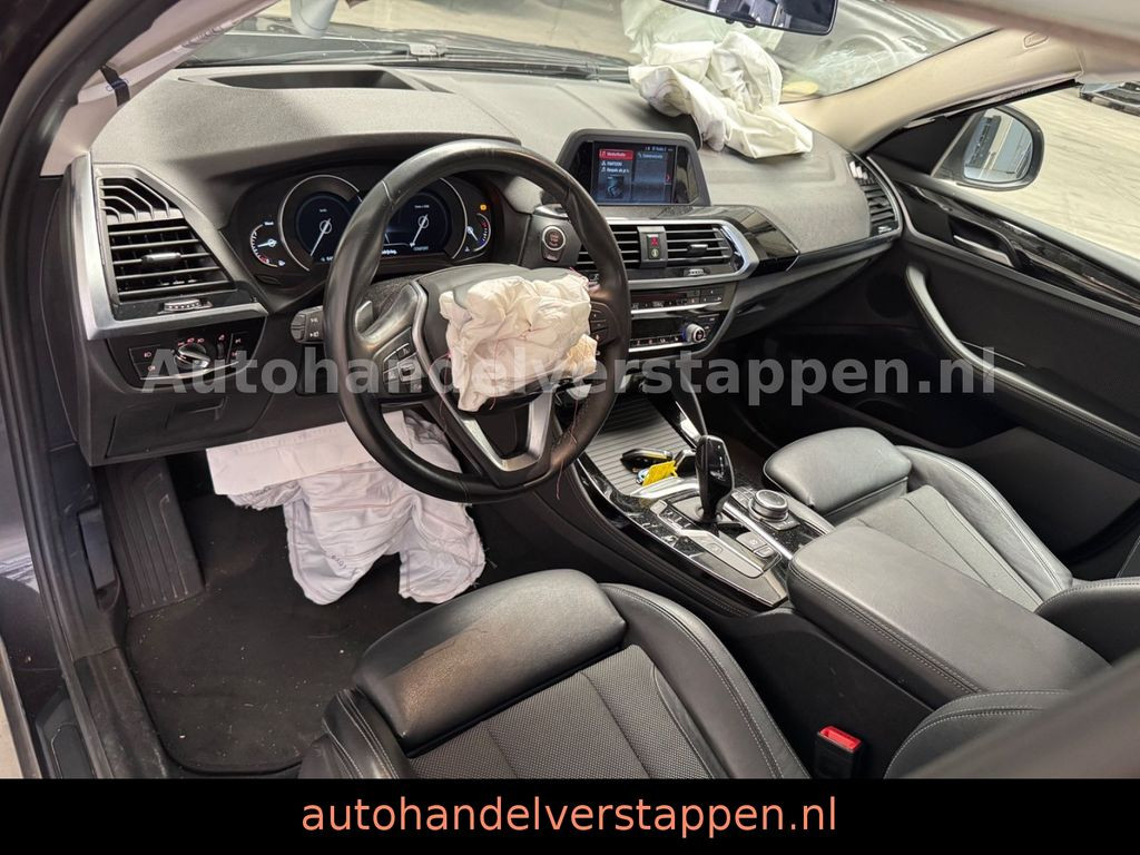 BMW X4 xDrive 20 d Advantage 140KW Pano Leder Navi