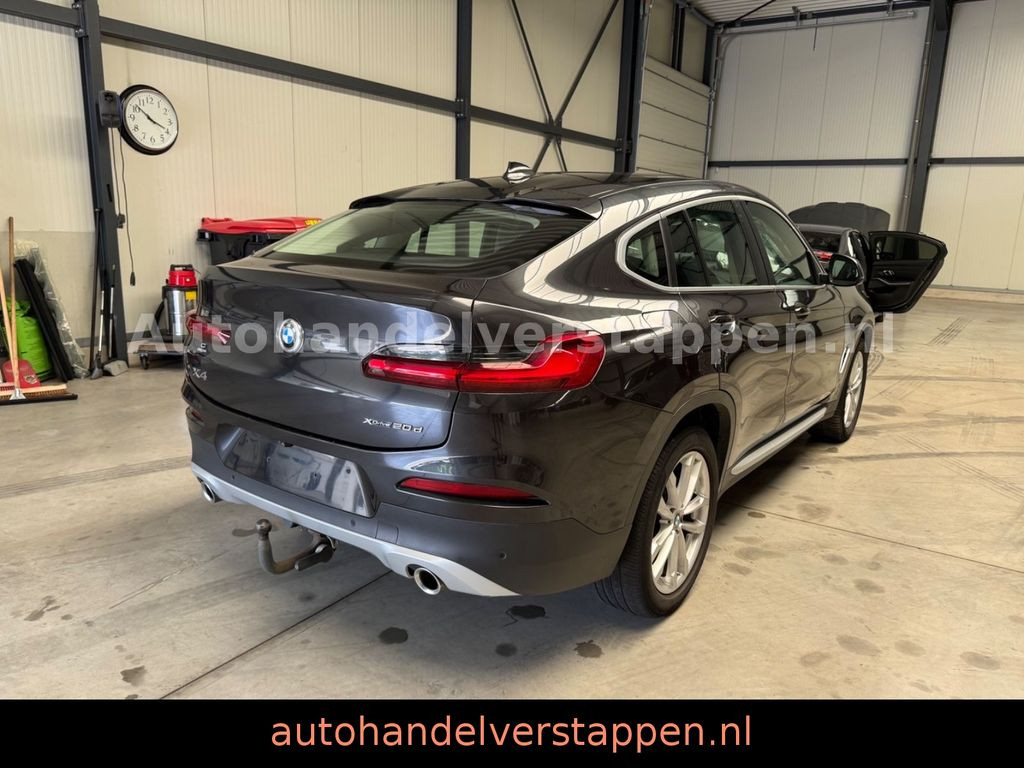 BMW X4 xDrive 20 d Advantage 140KW Pano Leder Navi