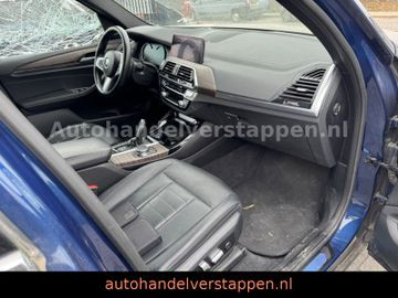 BMW X3 xDrive 30 i Luxury Line Harman 185KW