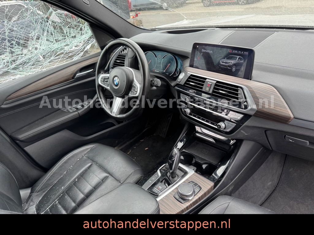 BMW X3 xDrive 30 i Luxury Line Harman 185KW