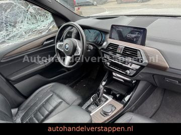 BMW X3 xDrive 30 i Luxury Line Harman 185KW