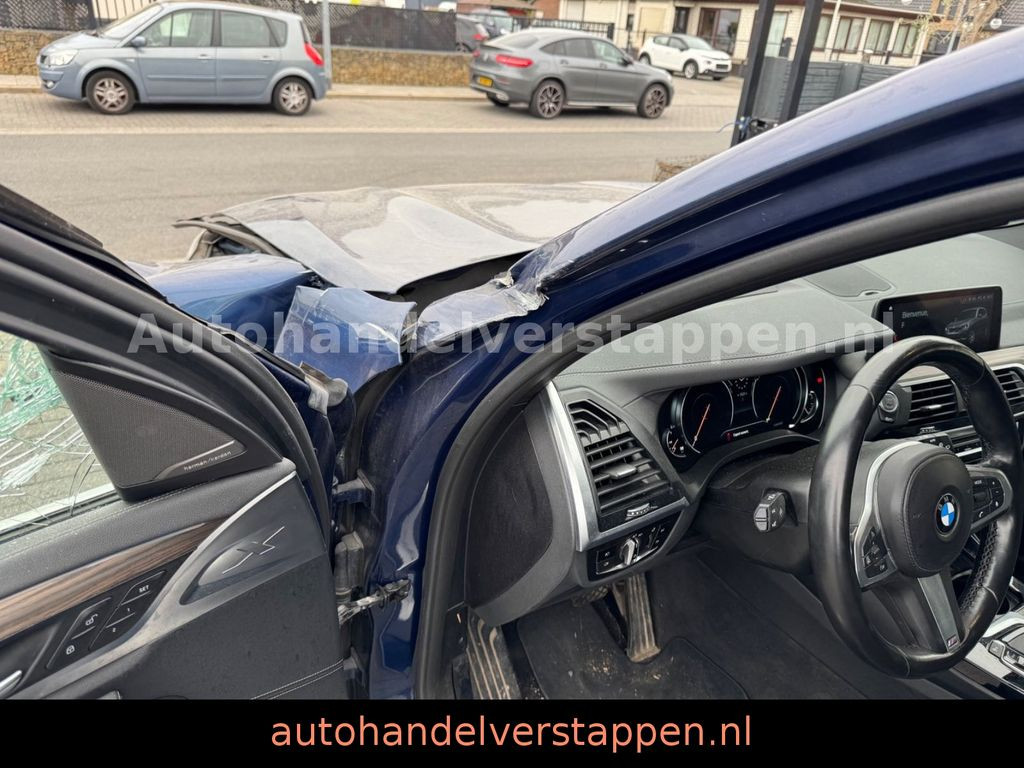 BMW X3 xDrive 30 i Luxury Line Harman 185KW