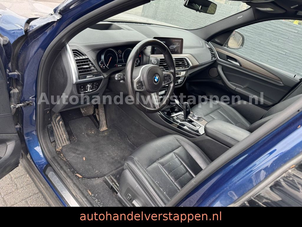 BMW X3 xDrive 30 i Luxury Line Harman 185KW