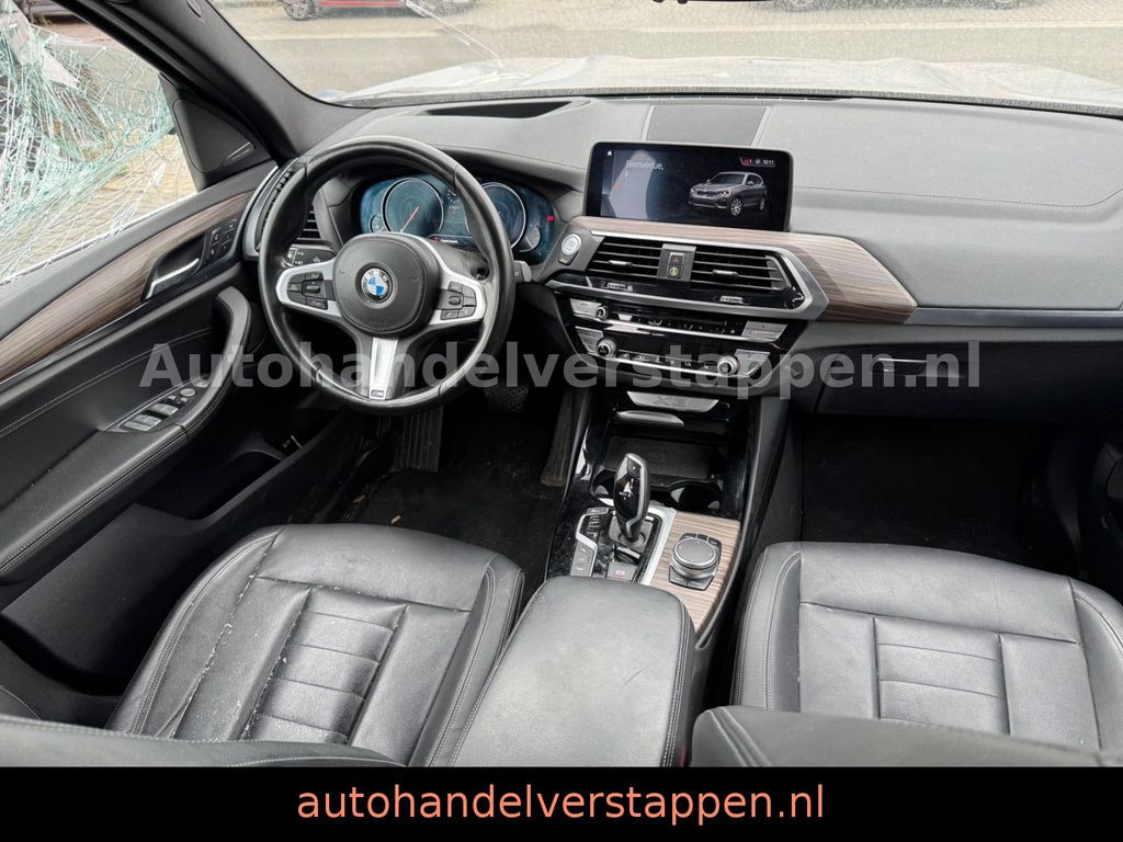 BMW X3 xDrive 30 i Luxury Line Harman 185KW