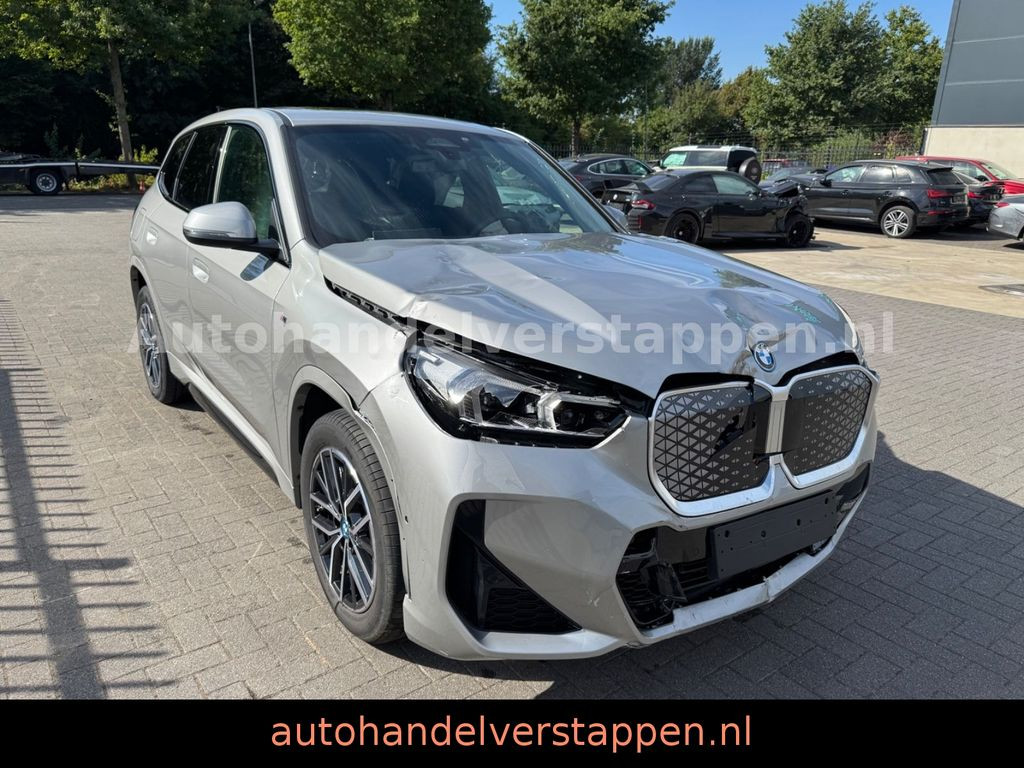 BMW iX1 30 xDrive 230KW M Sport Pano