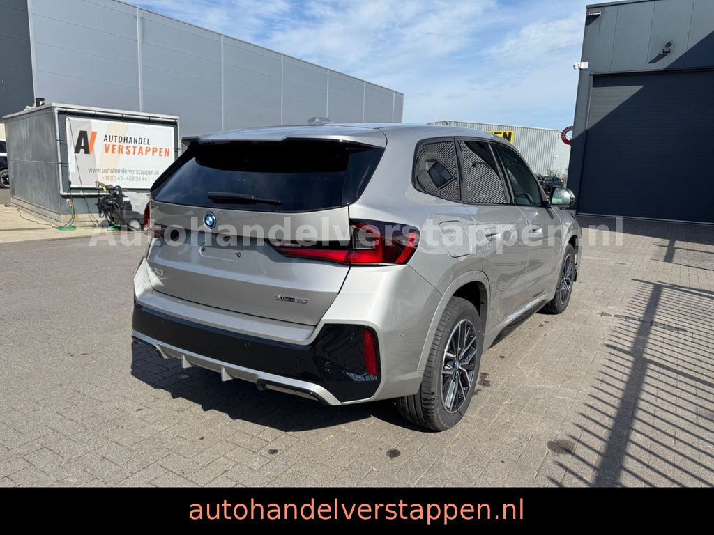 BMW iX1 30 xDrive 230KW M Sport Pano